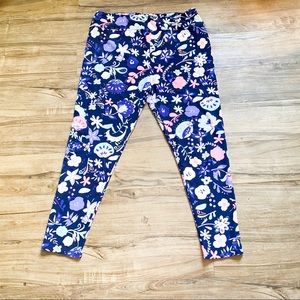 Lularoe legginfs fit size 18-24